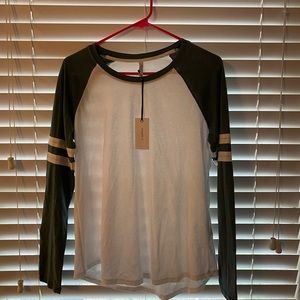 Super cute baseball t shirt from Z supply.  Brand new